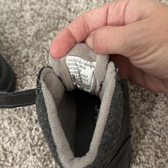 Cat & Jack Toddler boy boots size 8 - Picture 4 of 6